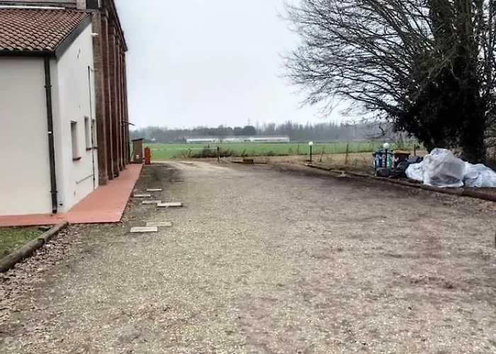 La Mela - Angolo Di Paradiso Oltre Le Mura 3* פררה